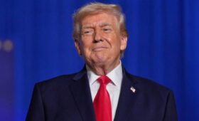 Трамп выступит с заявлением на неизвестную тему в ночь на 30 января