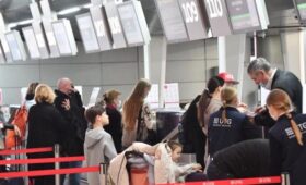 Выехавшие из РФ по свидетельству о рождении дети смогут вернуться по нему