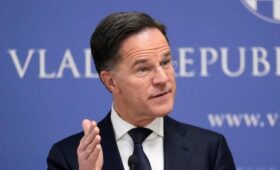 Рютте заявил, что вопрос принадлежности Гренландии не обсуждался с Трампом в Давосе