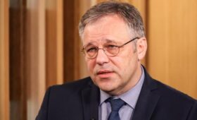 Мирошник объяснил безразличие Запада к атакам ВСУ на территорию РФ