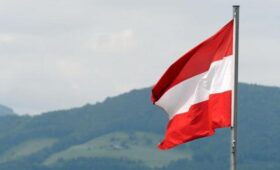 Отставки главы МИД потребовали в Австрии за помощь Киеву