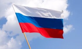 Флаг России появился над крепостью Доброй Надежды в Кейптауне