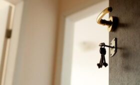 Депутат Аксененко назвал рабочей схемой выдачу квартир семьям по соцнайму