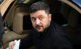 Лавров назвал неприемлемым перемирие, которого добивается Зеленский