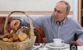 Владелец пекарни «Машенька» рассказал, какую выпечку попробовал Путин