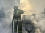 Пожарные потушили возгорание в офисном здании во Владивостоке