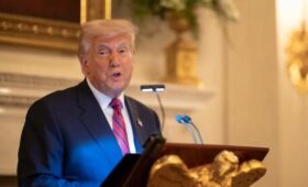 Трамп заявил, что США вернут деньги из Украины с помощью сделки по минералам