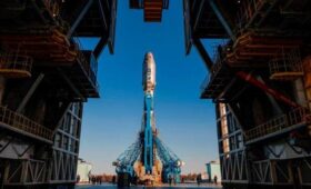 Орбитальная группировка РФ увеличилась до 300 спутников в 2025 году