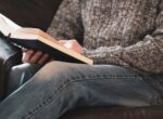 National Geographic: регулярное чтение книг может способствовать долголетию