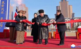 В КНДР появился жилой квартал для семей бойцов, погибших в Курской области