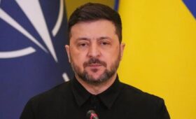 В Госдуме заявили, что Зеленский хочет встретиться с Путиным, чтобы обмануть украинцев