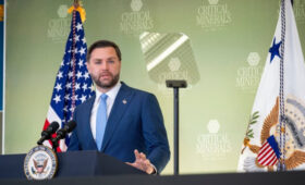 Вэнс заявил, что США готовы искать точки соприкосновения с Россией