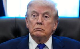 Трамп заявил, что провел разговор с Путиным