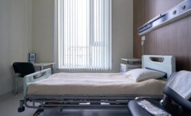 Daily Mail: британец несколько лет лечил «несварение» и умер от рака поджелудочной железы