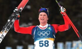 Норвежский биатлонист Йохан-Олав Ботн победил в своей дебютной гонке на ОИ-2026