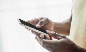 Работа соцсетей приостановлена в Габоне из-за незаконного контента