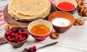 Кремлевский комбинат питания подготовил эксклюзивное блинное меню к Масленице