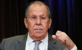 Лавров пообещал военно-технические меры при милитаризации Гренландии