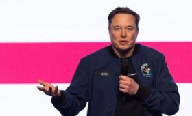 Илон Маск не исключил, что в США началась новая гражданская война