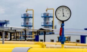 Посольство РФ заявило, что ЕС вынуждает Сербию отказаться от закупок российского газа