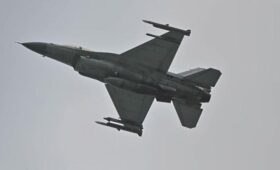 Истребители Польши поднялись в воздух из-за якобы активности России