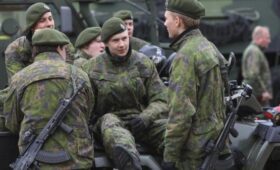 Посол РФ заявил о росте масштаба военных учений Финляндии на границе с РФ