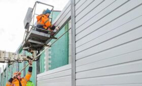 Около 4 тыс кв метров шумозащитных экранов заменят в столице в 2026 году