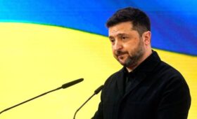 Зеленский занял четвертое место в рейтинге доверия украинцев