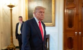 Американские хоккеистки отклонили приглашение Трампа на выступление в конгрессе