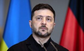 Зеленский заявил, что 90% украинцев против проведения выборов