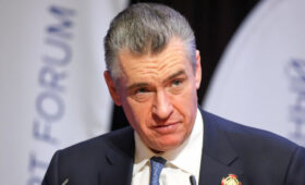 Слуцкий назвал угрозы Рютте о «сокрушительном ответе» провокацией