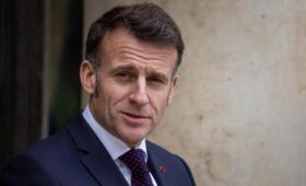 Макрон сообщил о подготовке контактов с Путиным на техническом уровне