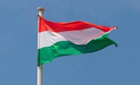 Венгрия заблокировала кредит для Украины из-за остановки транзита нефти по «Дружбе»