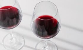 Первый веганский алкоголь сертифицировали в России