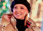Навка рассказала, как обсуждает с Песковым политику