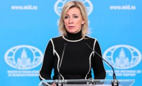 Захарова напомнила о выражении про волка в овечьей шкуре после заявлений Макрона