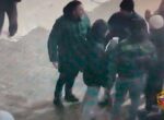 Мужчина задержан за избиение оппонента у бара в Москве