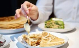 Более 520 кафе и ресторанов Москвы присоединилось к фестивалю «Масленица»