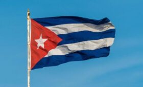 На Кубе начали рассматривать планы перехода к военному положению