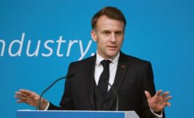 Макрон заявил, что эпоха дешевой энергии из РФ завершилась в 2022 году