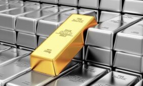 Стоимость золота и серебра продолжила снижаться после прошлого падения