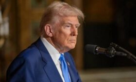 Трамп на год продлил антироссийские санкции из-за ситуации на Украине