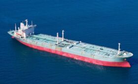 Посольство России опровергло сообщения об отправке на Кубу танкера с нефтью