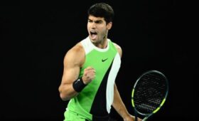 Карлос Алькарас впервые выиграл Australian Open