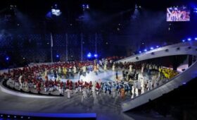 В Италии состоялась церемония передачи олимпийского флага Парижу