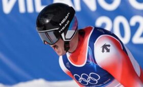 Швейцарский горнолыжник фон Алльмен стал первым победителем ОИ-2026