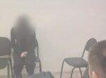 Напавшую с ножом на сверстницу школьницу в Красноярском крае поместили в изолятор