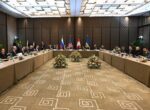 РИА Новости: переговоры по Украине в Женеве идут на русском и английском языках
