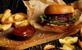 В России выступили за запрет рекламы фастфуда во время Великого поста