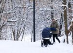 Педиатр Мескина предостерегла от прогулок с детьми при 15-градусном морозе